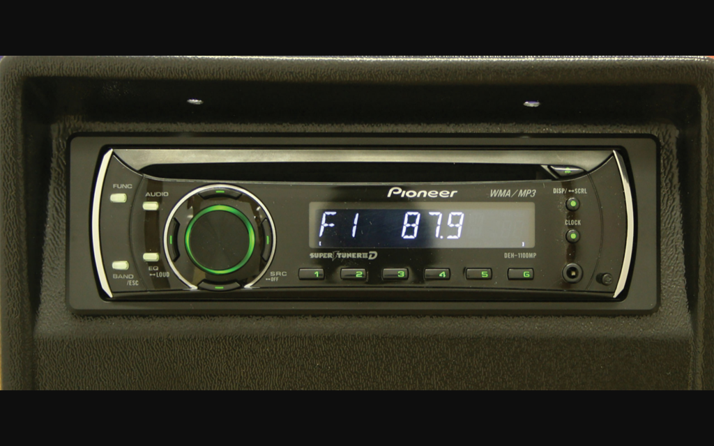 1971-1973 Ford Mustang CD Player - Pioneer In-Dash 200 Watt