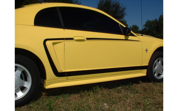 Picture of 1999-04 Mustang C-Stripe Kit with No Name Cutout