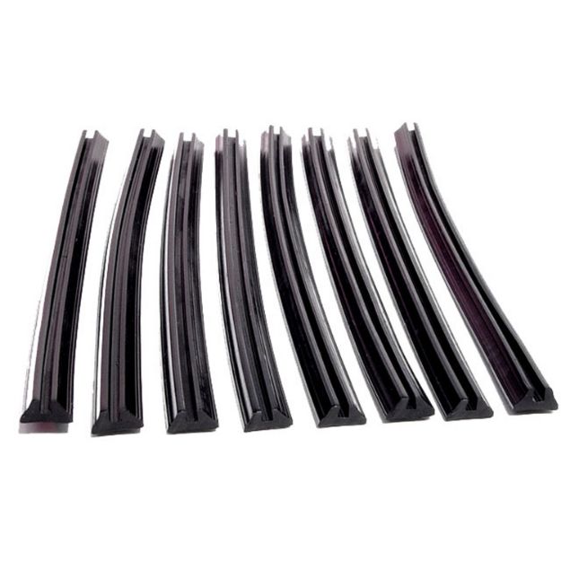 Picture of Metro Bumper to Body Seals 5" Long X 3/8" Wide, 8 Piece Set; BG 91