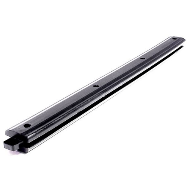 Picture of Metro 15-1/4" Long Center Division Bar Seal For Chevrolet Truck 1947-1955; DP 17