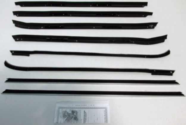 Picture of 1976 4 Door Hardtop Authentic Window Felts Whiskers Kit (8pcs)