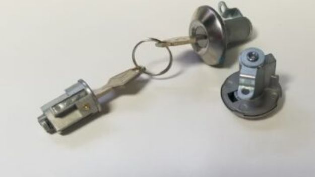 Picture of 1962-1965 B-Body A-Body C-Body Vans Auto Door and Ignition Lock Set CHZLCK625-S